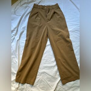 Uniqlo Wide Fit Pleated Pants tan brown x-small XS